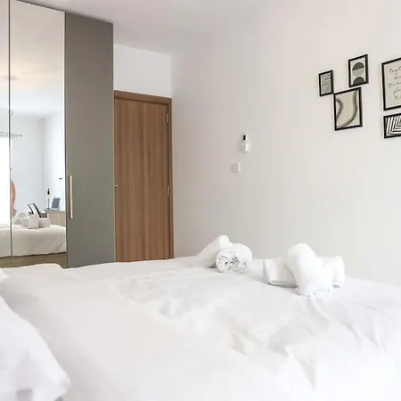 Modern 2br With Full Amenities In By 360 Estates Lägenhet *