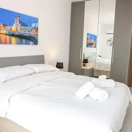 Modern 2br With Full Amenities In By 360 Estates *